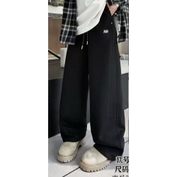 Спортивні штани для хлопчика на флісі NB чорні