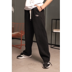 Спортивные штаны для подростков на флисе черные вареные